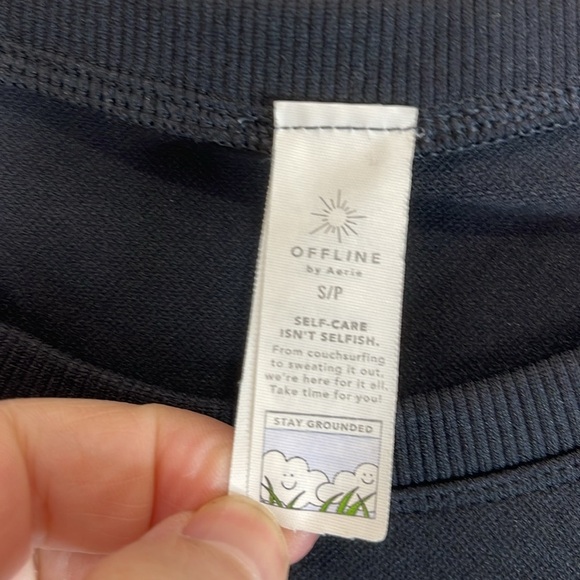 Offline By Aerie Sidewalk Seamless Cropped T-Shirt True Black Moisture Wicking S - Picture 5 of 9